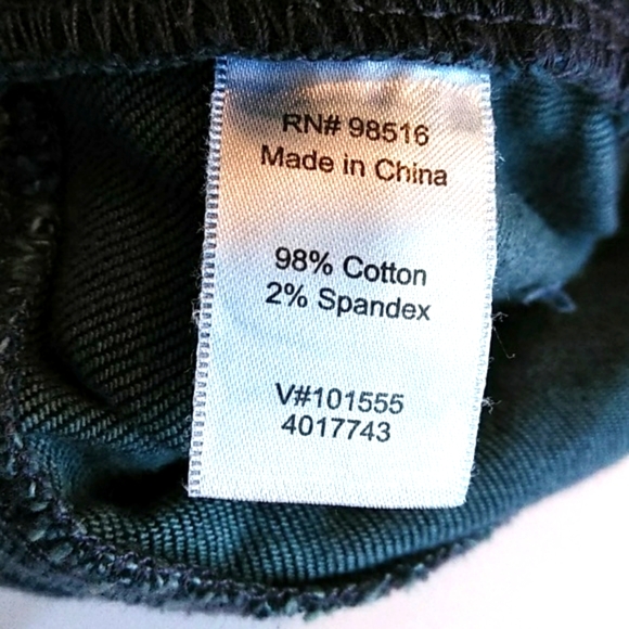 COLDWATER CREEK Dark Wash Denim Jeans Shorts - Picture 5 of 8